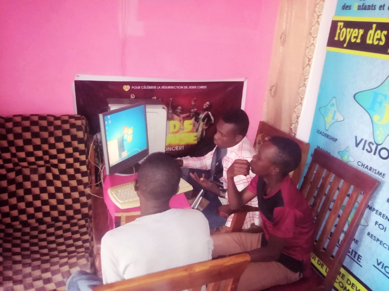 Vacances utiles au foyer des jeunes Leaders, Togo